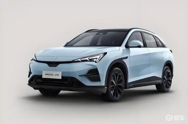 极狐阿尔法T5:新能源领域的新亮点，闪耀登场