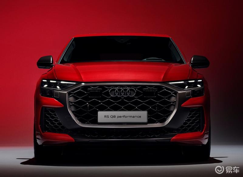 新奥迪RS Q8 performance上市 售146.89万元
