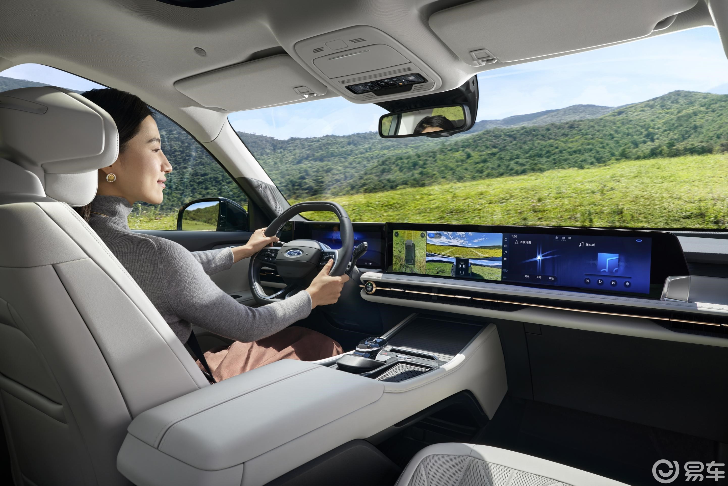 26款福特锐界L西宁车展亮相指导价22.98万加配不加价