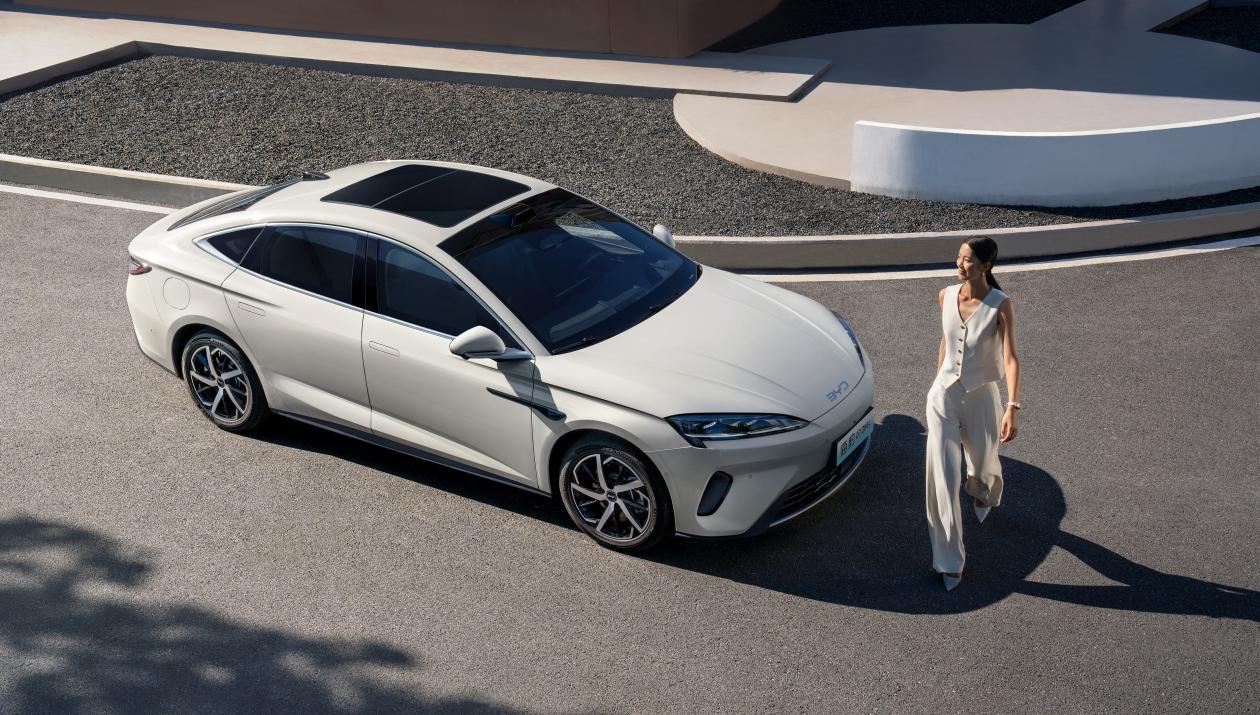 国庆献礼!比亚迪2026款海豹07DM-i上市