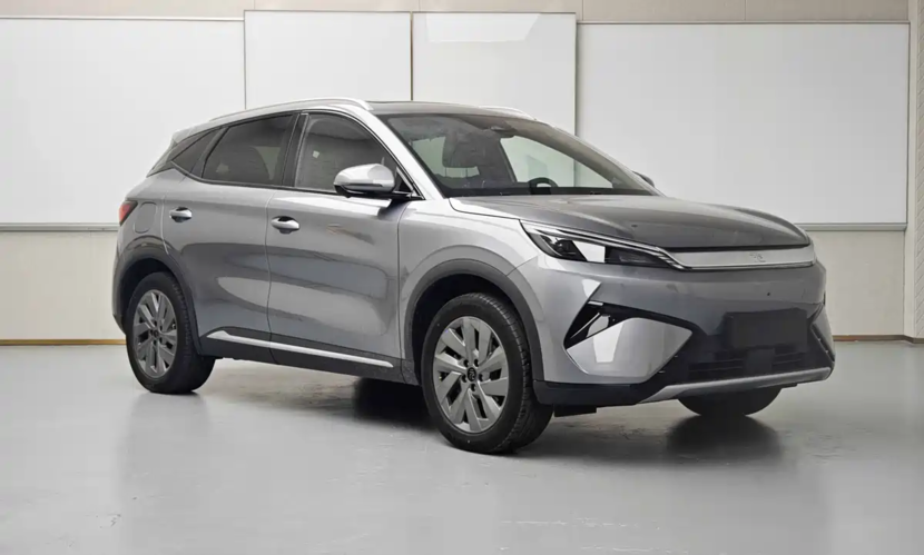 新款比亚迪元PLUS要来了，设计不变，动力越级表现