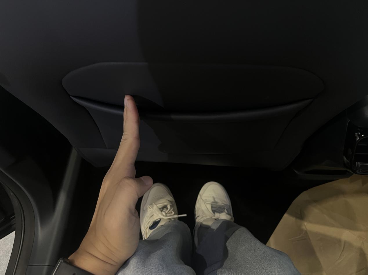 探店零跑B10、银河E5,10万级谁更适合家用?