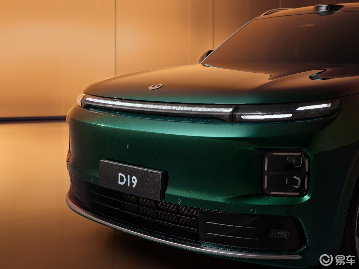 零跑D19全球首秀:重塑30万级科技豪华旗舰SUV新标杆