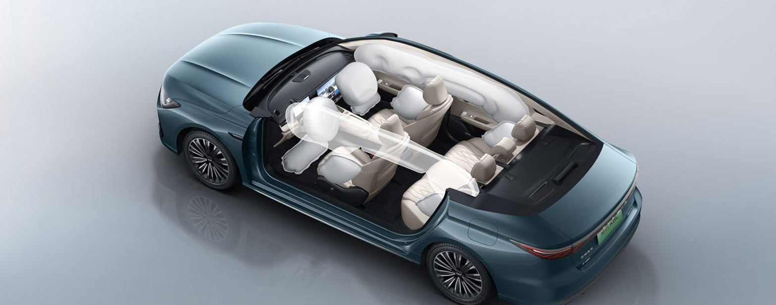 三大差异!告诉你奇瑞风云A8L和吉利银河L6选谁