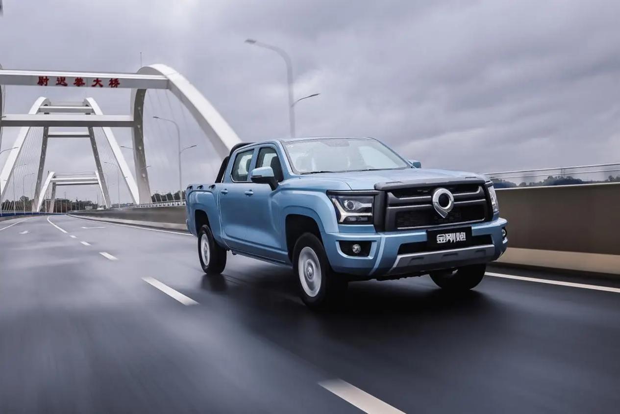 2026款金刚炮上市,多项配置升级,8.98万元起