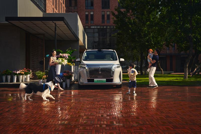 魏牌高山7正式上市,28.58万元让每个人都有好位置