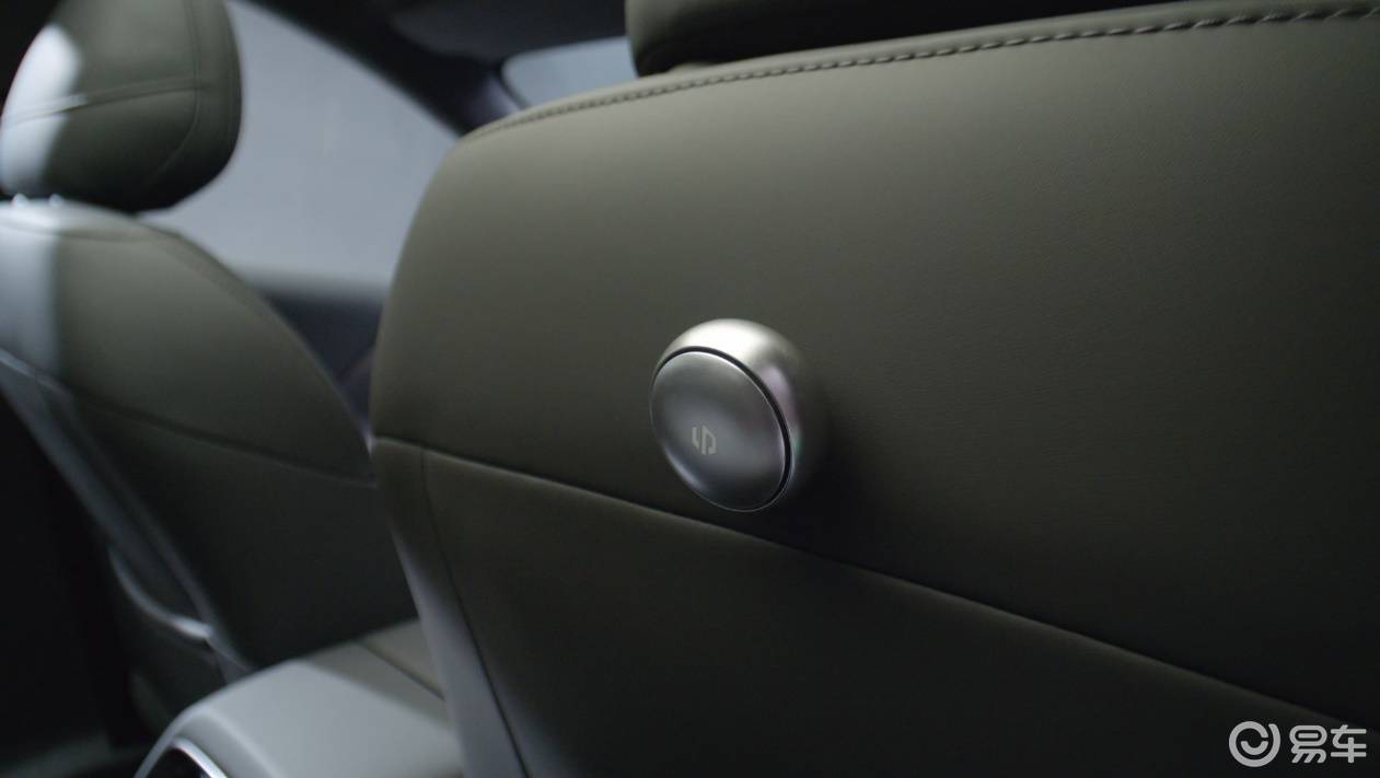 零跑Lafa5为“不将就”的年轻人而来预售10.58万起