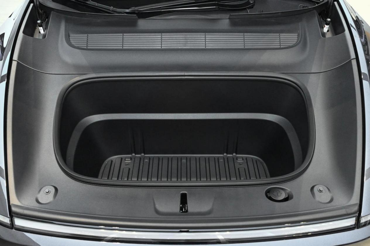 极氪7X对比特斯拉Moldel Y,选谁更合适?