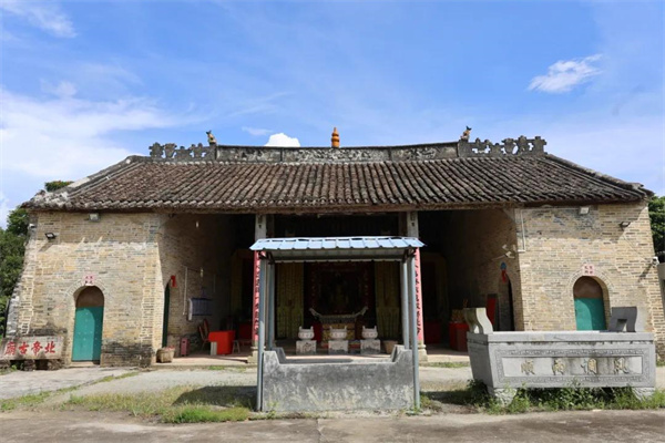 半日闲情,十分安心:沃尔沃XC70的环保与增江野趣之旅