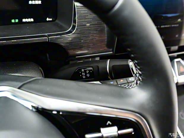 售24.98万起 智驾/座舱齐升级 新款坦克400正式上市